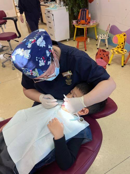 荆州齐乐城雅贝康口腔门诊部价格表: