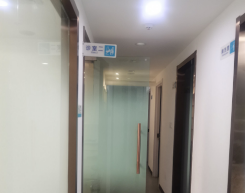 南京江北连乔口腔门诊部擅长项目：