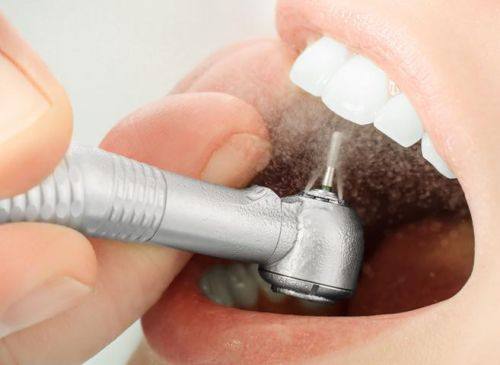 昆山皓齿口腔地址电话及营业时间：