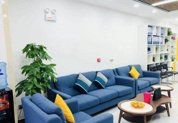 吉林长春卓越口腔门诊部（红旗街店）