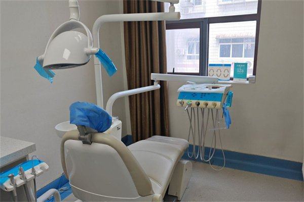 五、全程贴心服务，长沙中诺口腔医院让矫正更省心