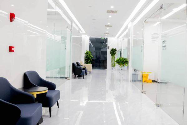 凉山西昌德立口腔门诊部医生名单及擅长领域: