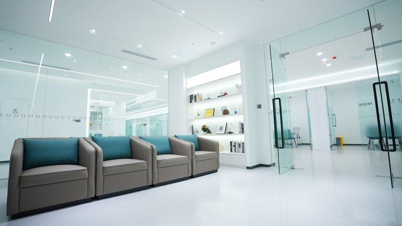 2026成都团圆口腔医院（高新院区）种牙项目的通用收费参考